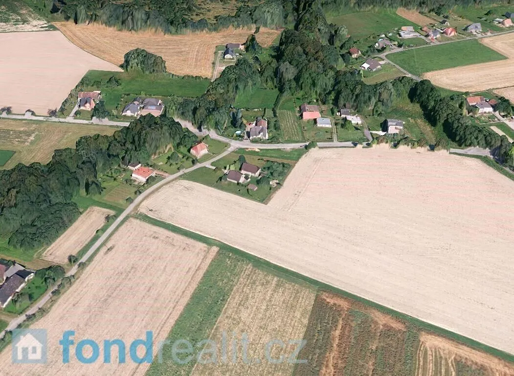 Prodej pozemku 499 m²